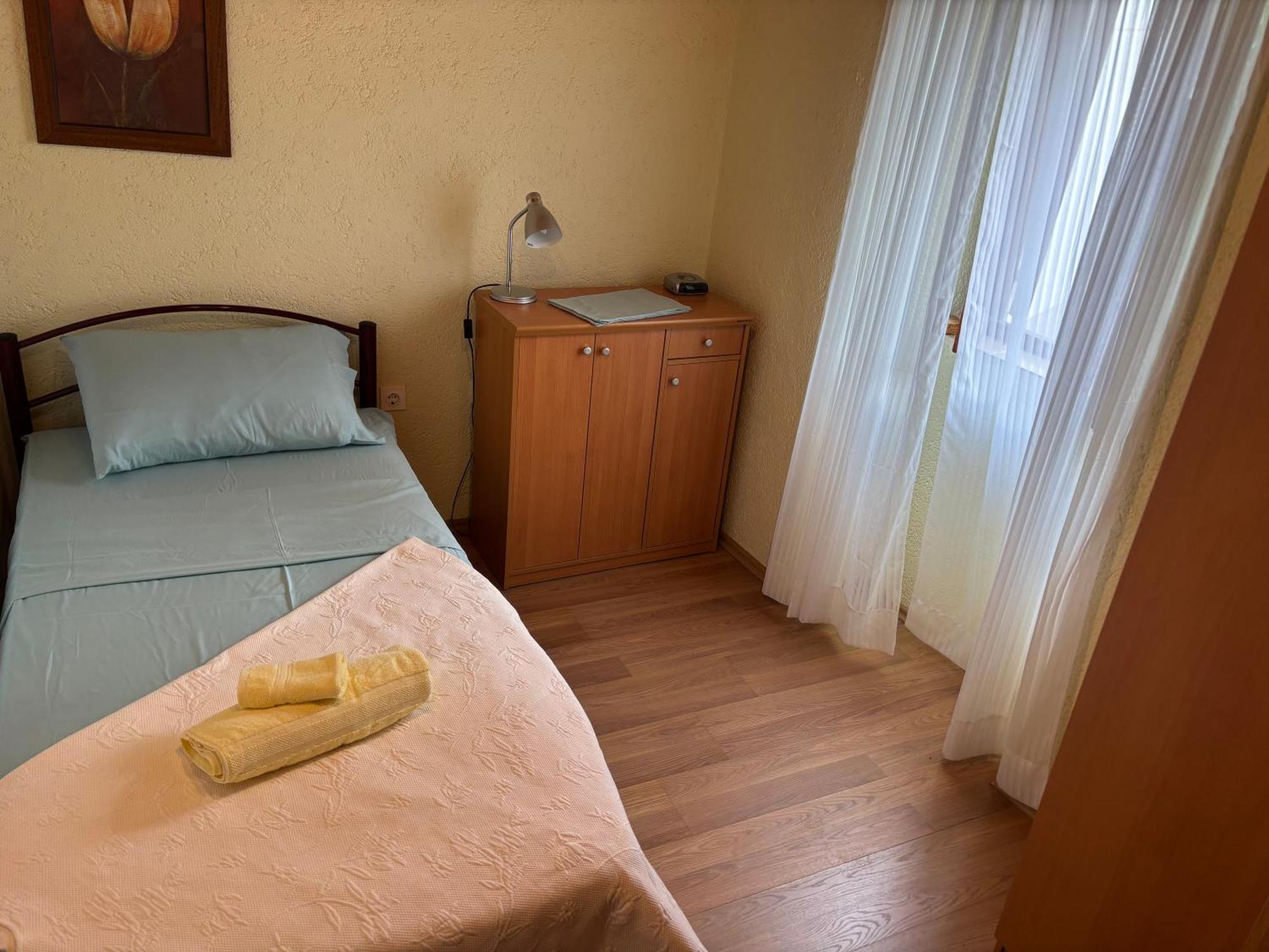 App Ines Apartment Mali Losinj Exterior photo