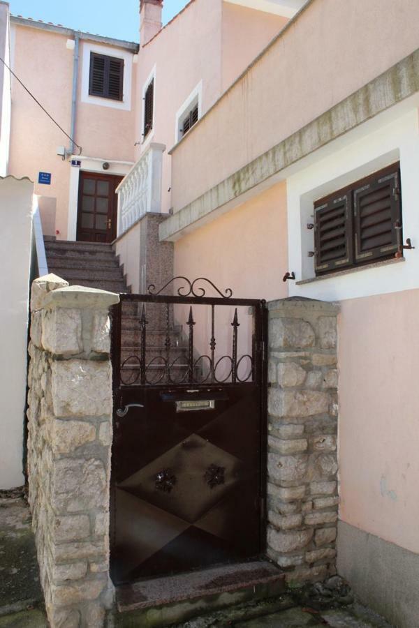 App Ines Apartment Mali Losinj Exterior photo